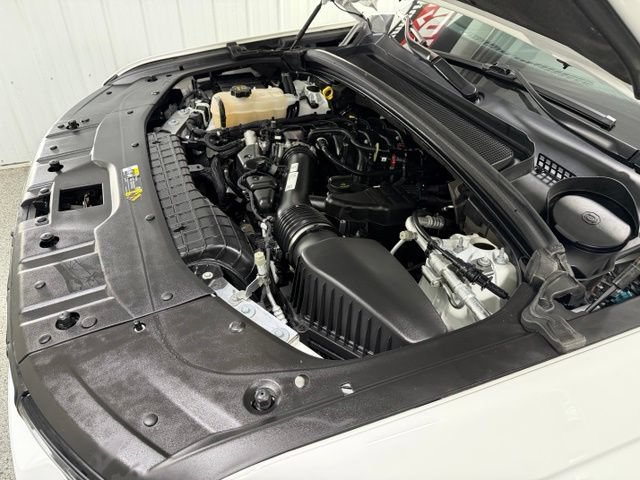 Used 2023 Jeep Grand Cherokee Limited w/ Luxury Tech Group II AWD/4WD image 30