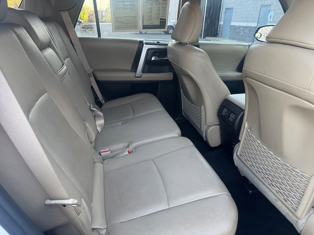 Used 2015 Toyota 4Runner Limited image 23