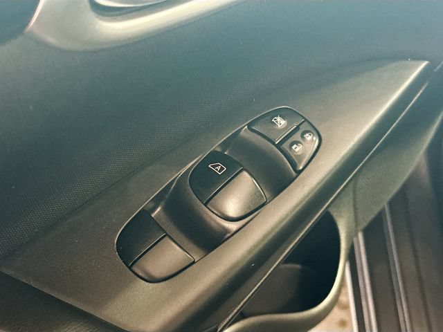 Used 2019 Nissan Sentra SV FWD image 17