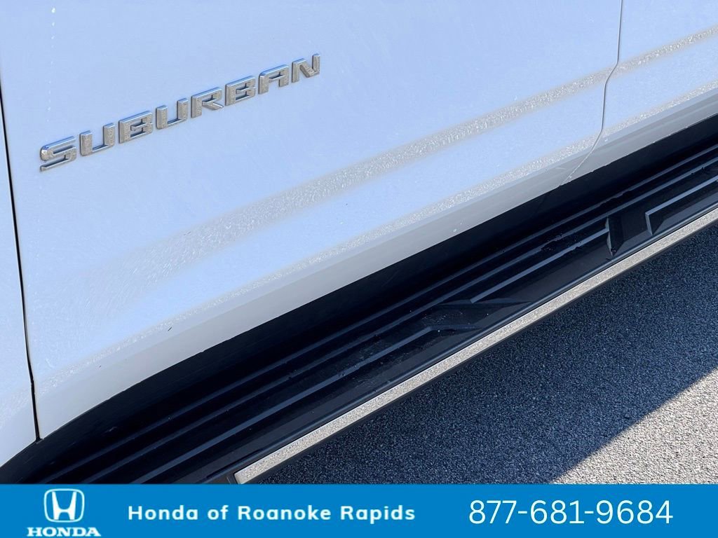 Used 2023 Chevrolet Suburban LT image 42