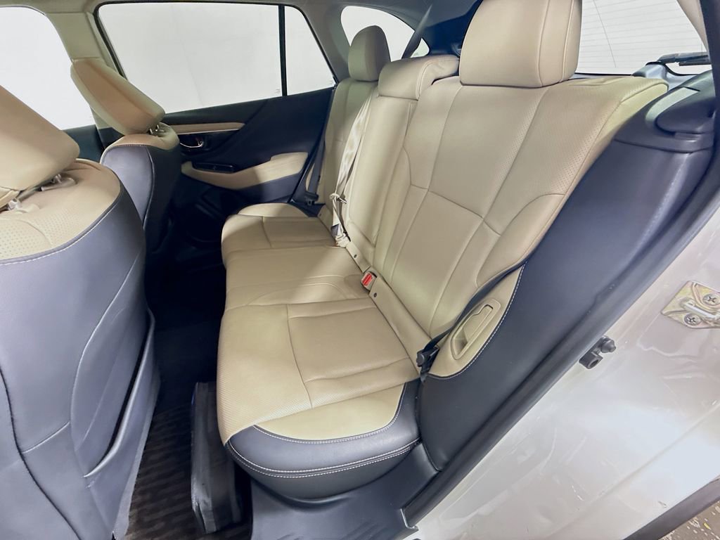 Used 2020 Subaru Outback Limited image 22