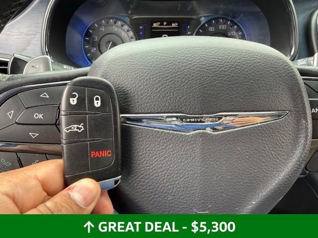 Used 2016 Chrysler 200 S AWD/4WD image 39