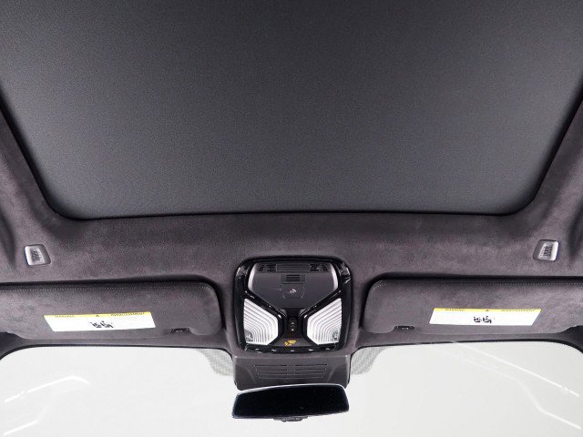 Used 2024 BMW X7 xDrive40i image 80