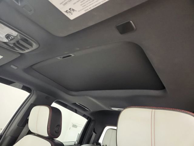 Used 2024 GMC Canyon AT4X image 19