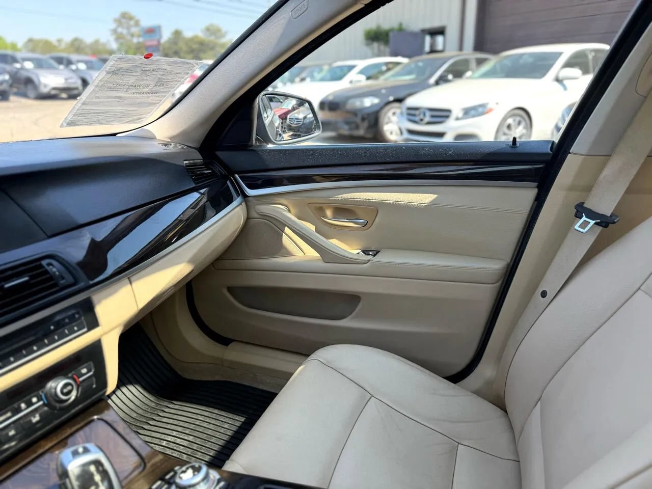 Used 2013 BMW 528i Sedan RWD image 12