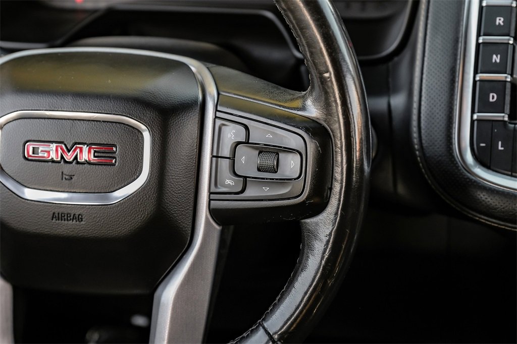 Used 2022 GMC Yukon XL SLT image 14