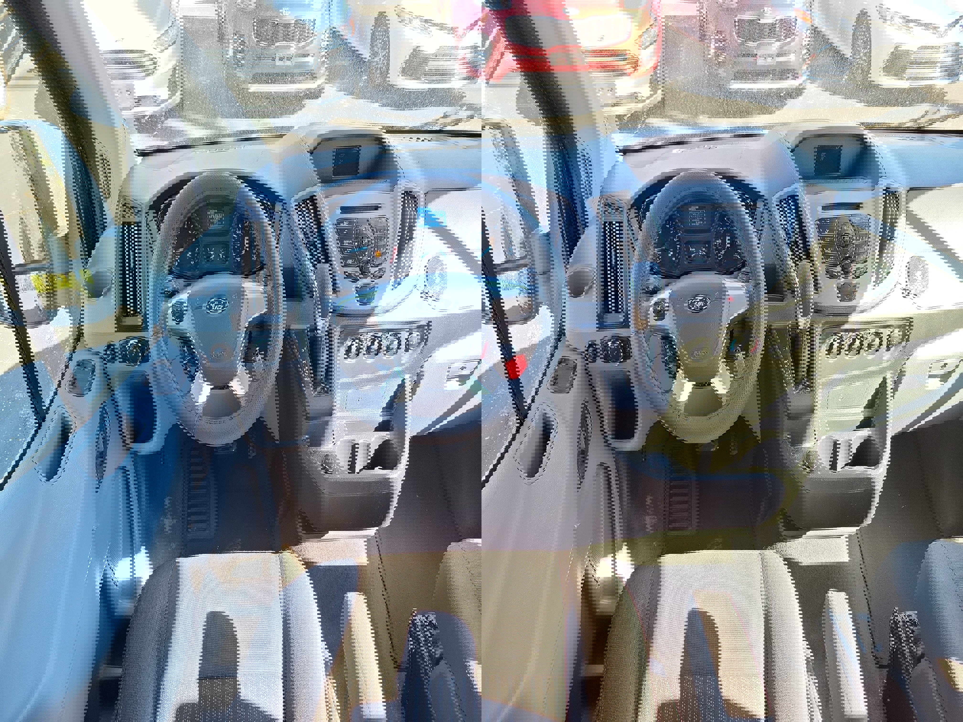 Used 2019 Ford Transit 350 XLT image 10