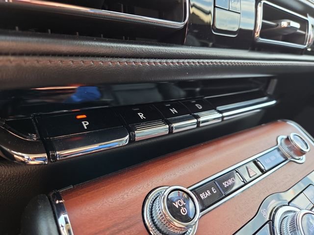 Used 2021 Lincoln Aviator Reserve w/ Equipment Group 201A image 23