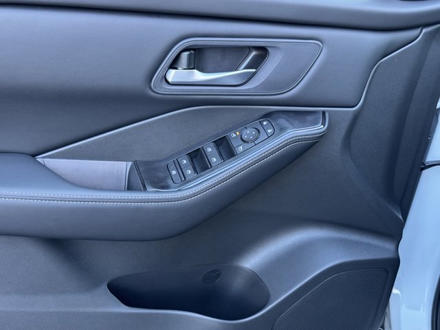 New 2026 Nissan Rogue SV w/ Cold Weather Package image 21