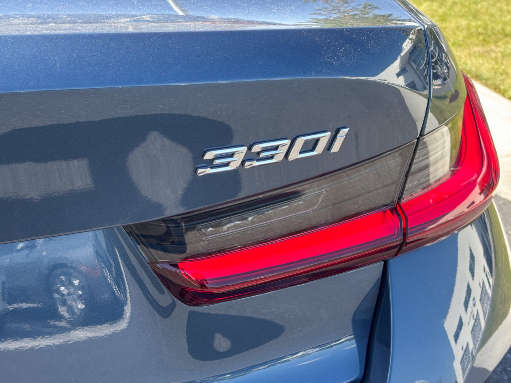 New 2026 BMW 330i xDrive Sedan w/ Premium Package AWD/4WD image 7