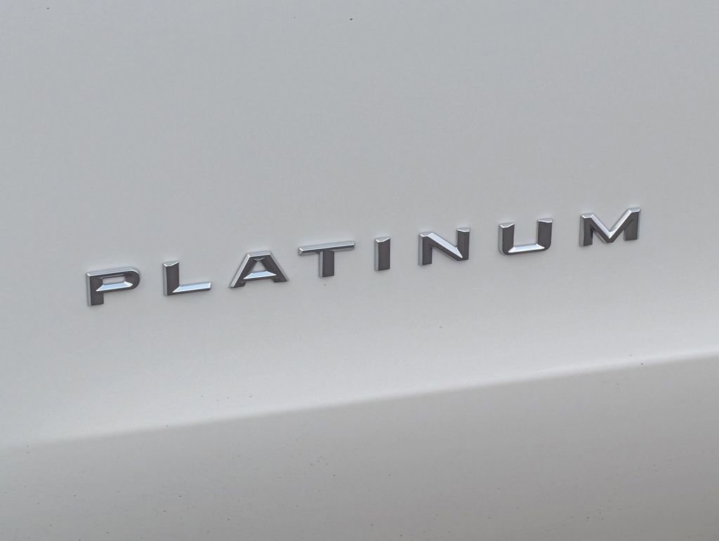 New 2026 Ford Expedition Max Platinum image 15