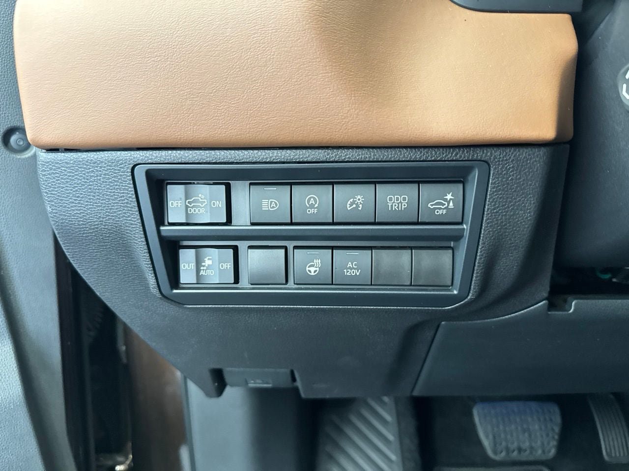 Used 2024 Toyota Tundra 1794 Edition AWD/4WD image 39
