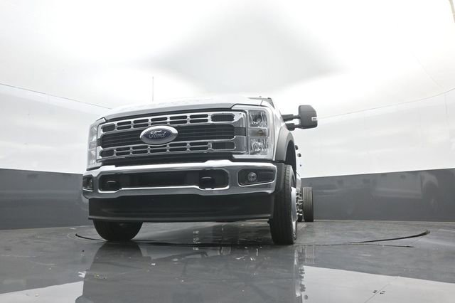 New 2026 Ford F450 XL w/ XL Chrome Package image 34