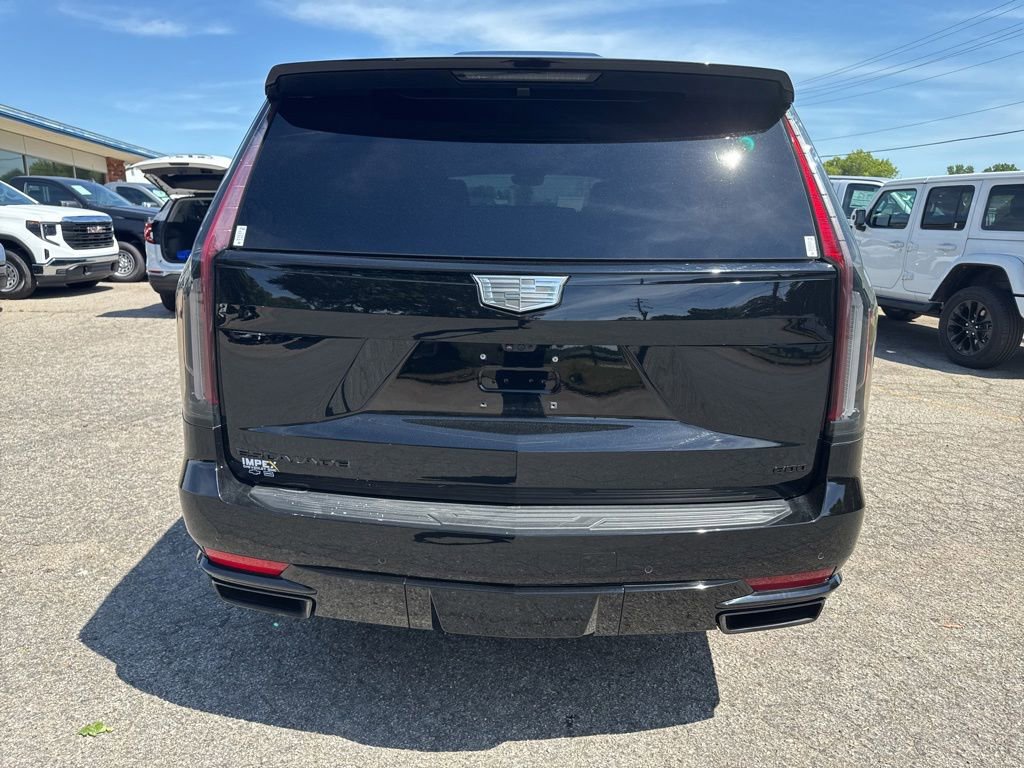 Used 2024 Cadillac Escalade Sport w/ LPO, ONYX Package AWD/4WD image 4