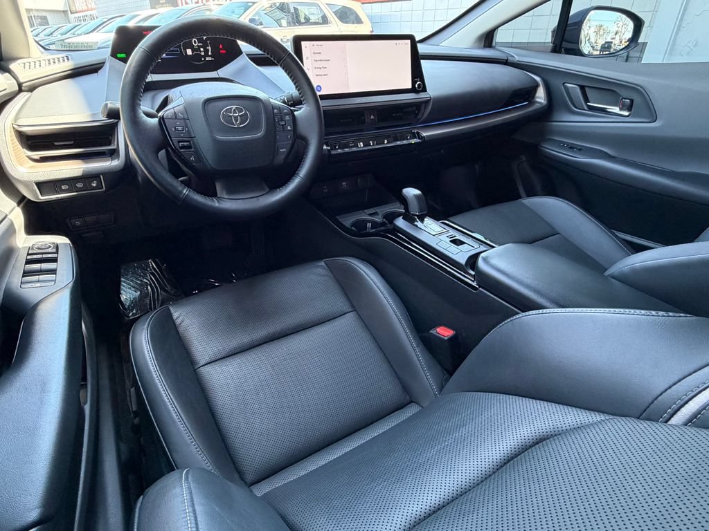 Used 2023 Toyota Prius XLE FWD image 23