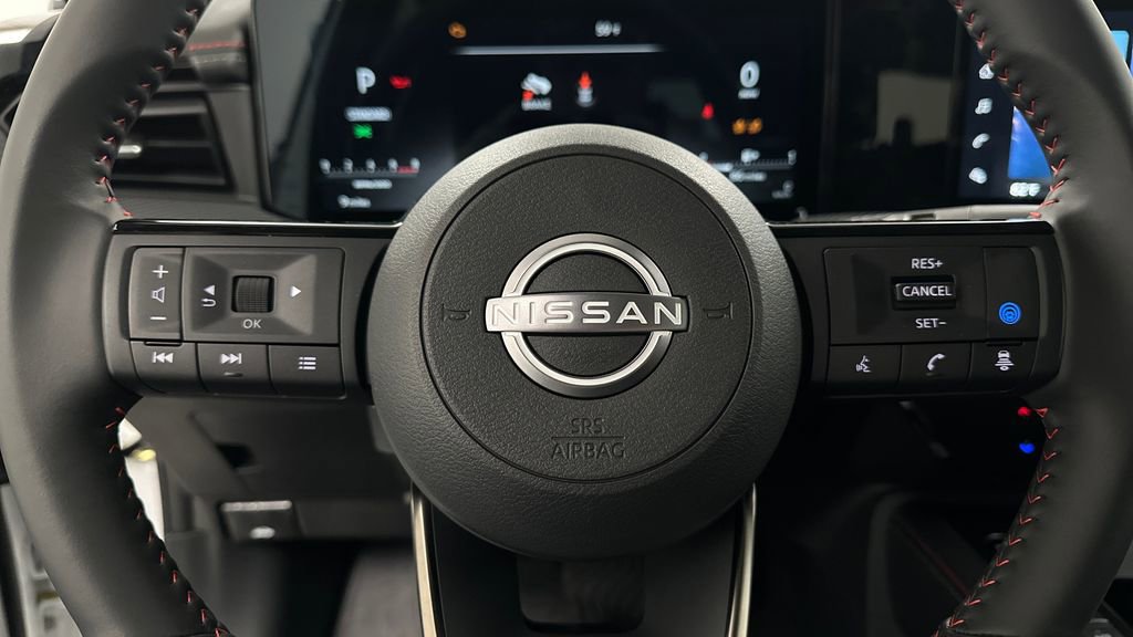 New 2025 Nissan Kicks SR image 14