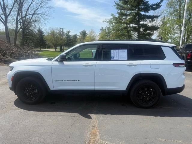Certified 2024 Jeep Grand Cherokee L Altitude AWD/4WD image 6