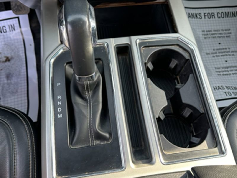 Used 2019 Ford F150 Lariat w/ Equipment Group 502A Luxury image 8