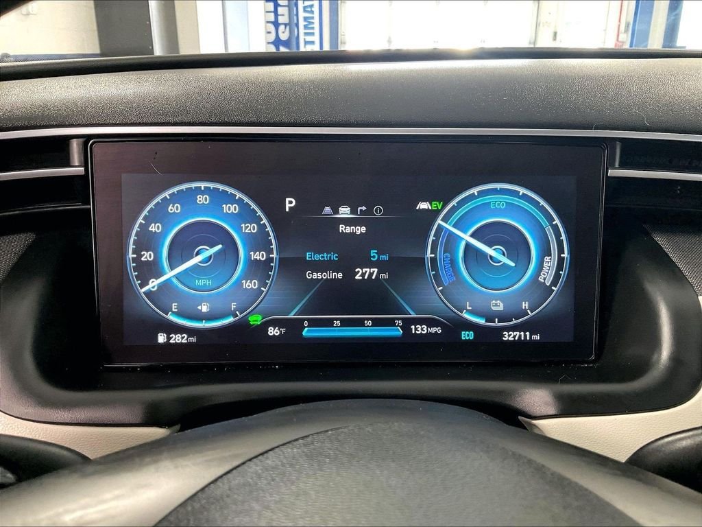 Used 2023 Hyundai Tucson Limited AWD/4WD image 26