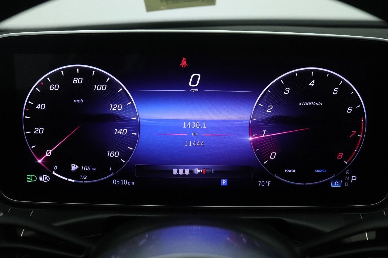 Used 2023 Mercedes-Benz C 300 Sedan image 11