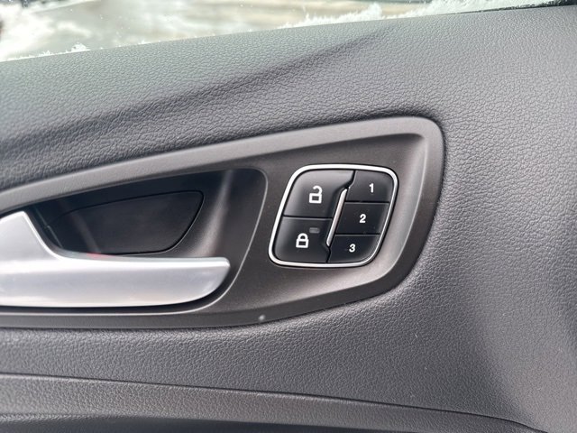 Used 2017 Ford Escape Titanium image 25