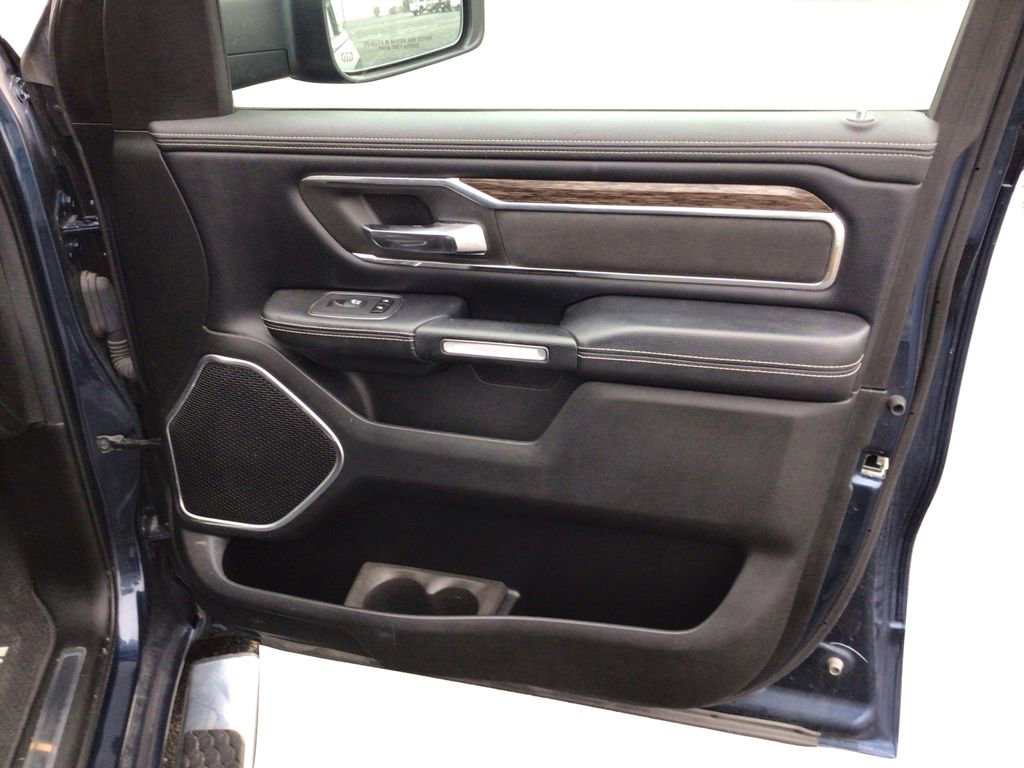 Used 2019 RAM 1500 Laramie image 20