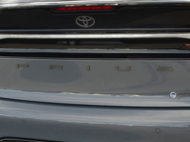 Used 2024 Toyota Prius Prime Premium w/ Advanced Technology Package FWD image 10