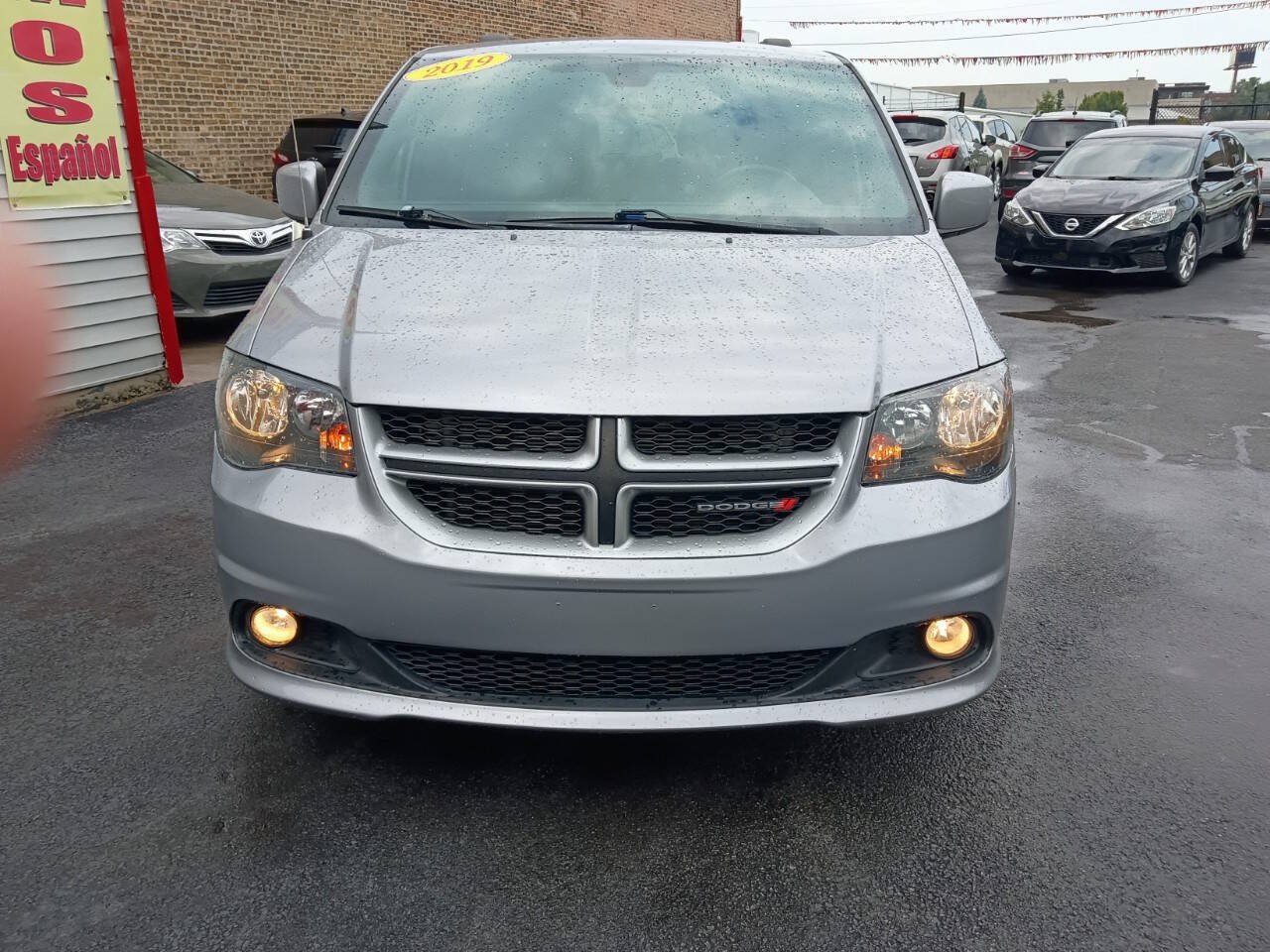 Used 2018 Dodge Grand Caravan GT FWD image 3