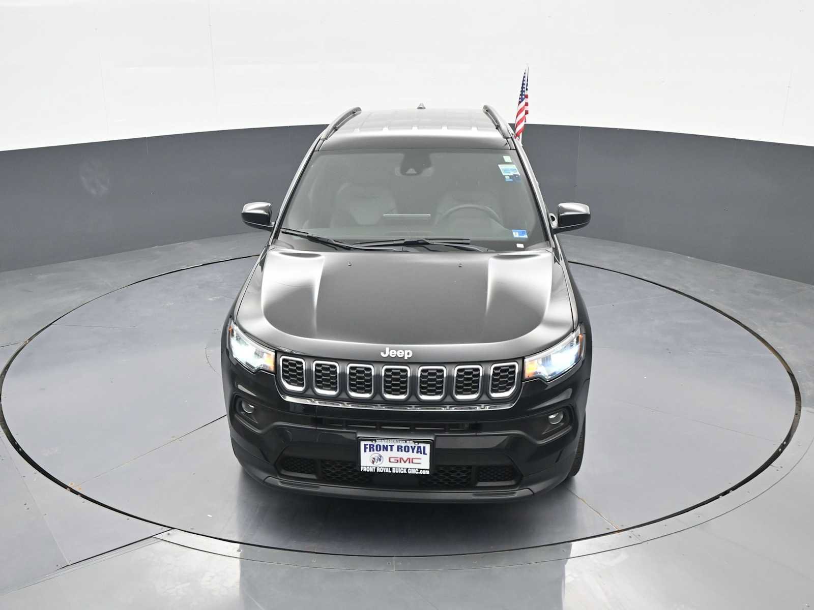 Used 2024 Jeep Compass Latitude AWD/4WD image 26