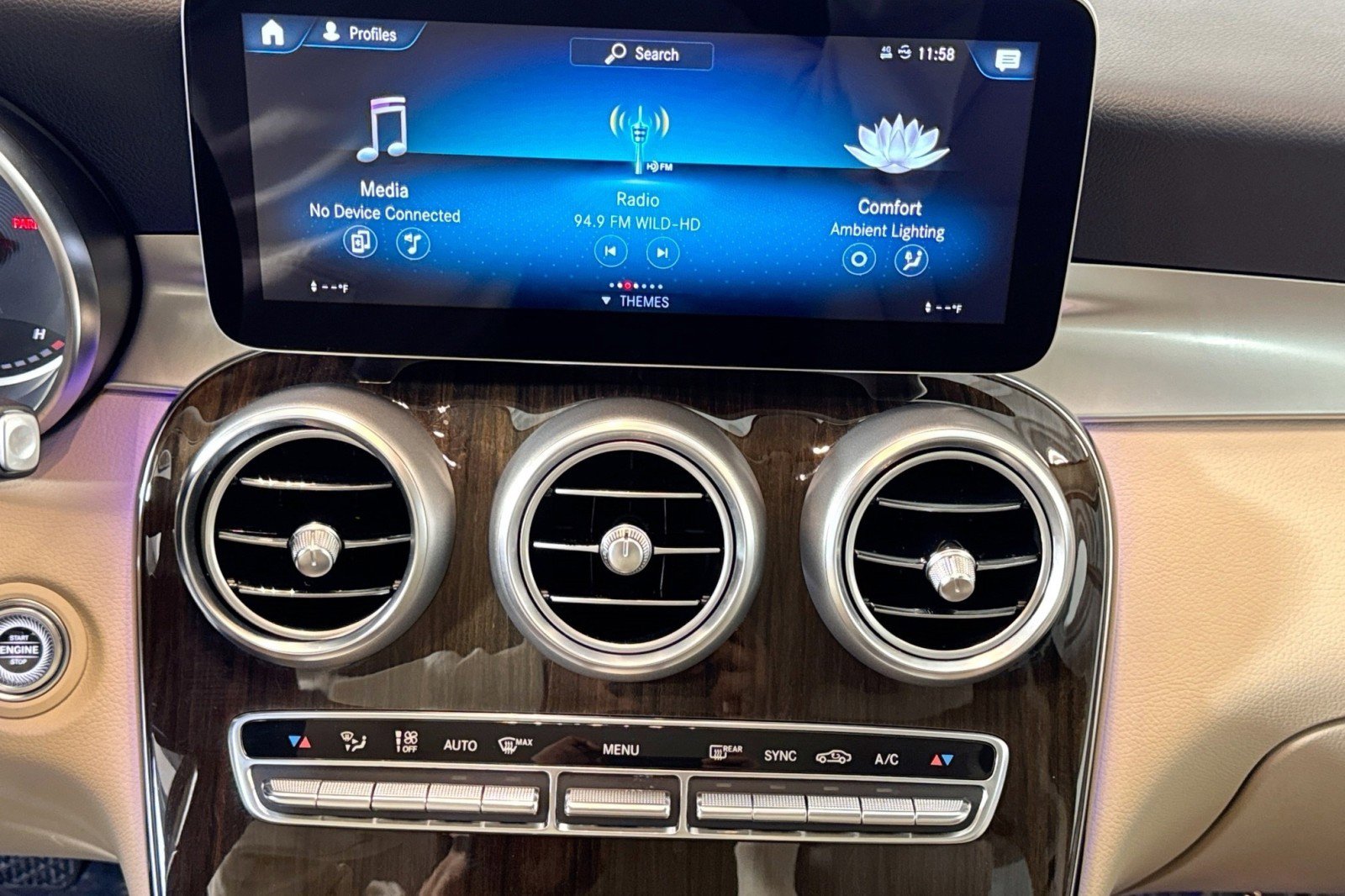 Used 2021 Mercedes-Benz GLC 300 4MATIC image 13