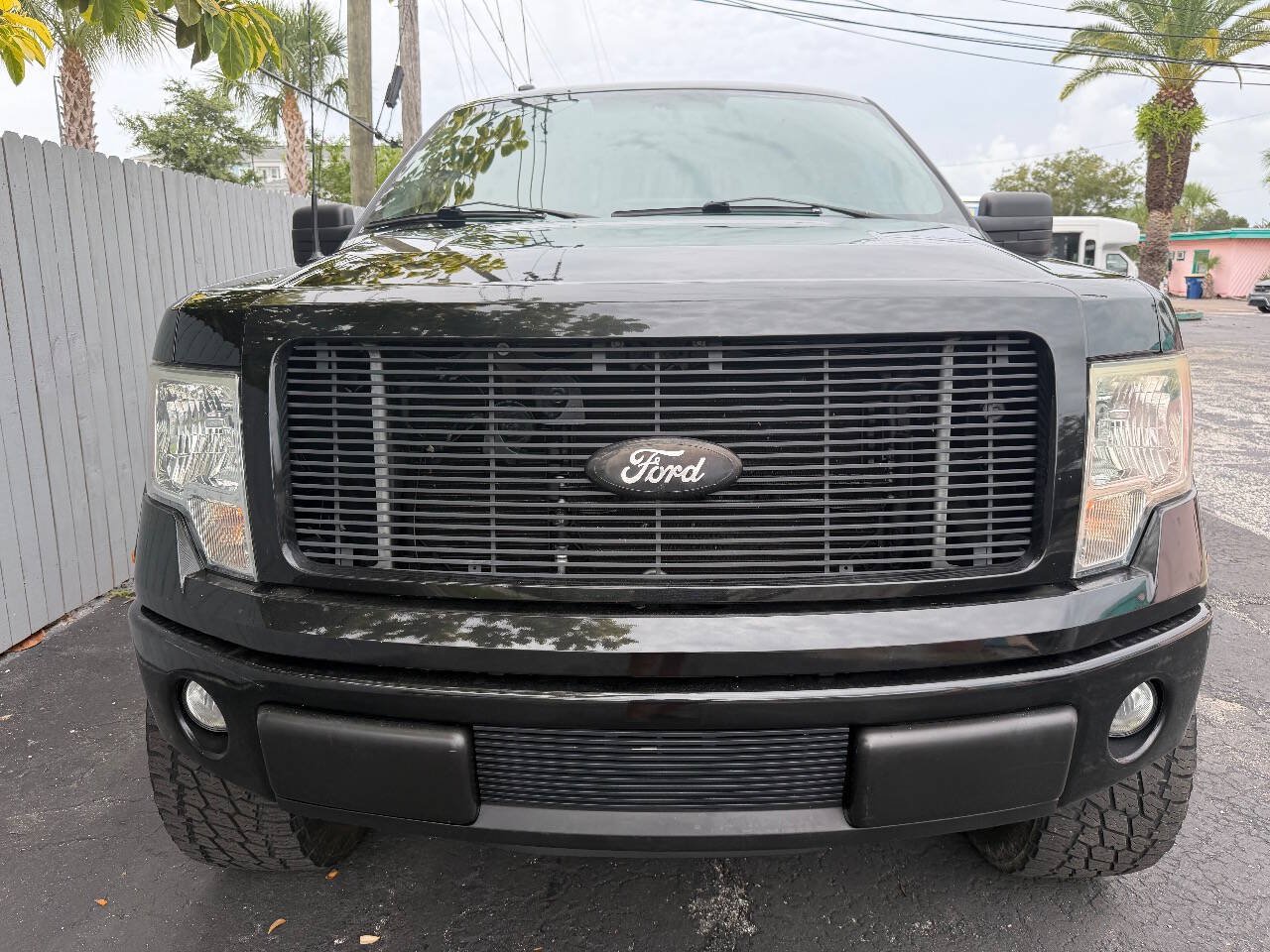 Used 2013 Ford F150 STX w/ Mid Equipment Group RWD image 2