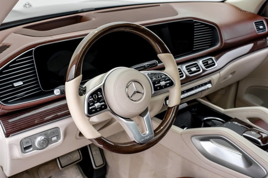Used 2022 Mercedes-Benz Maybach GLS 600 4MATIC image 15