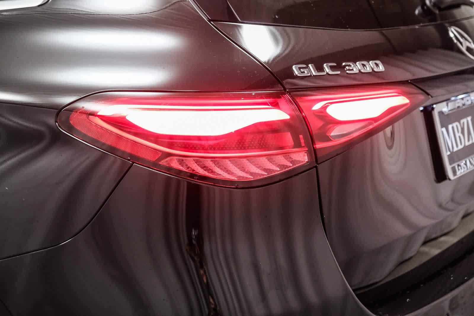 Certified 2024 Mercedes-Benz GLC 300 4MATIC image 7
