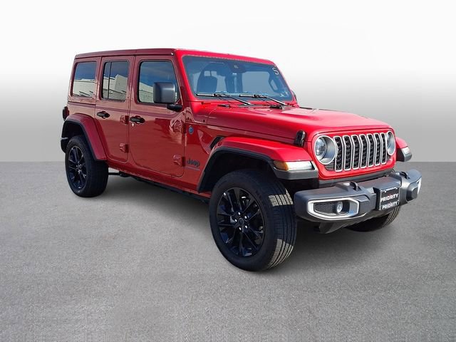 Used 2025 Jeep Wrangler Unlimited Sahara w/ Safety Group image 3