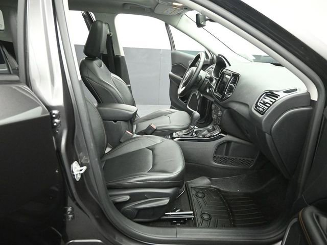 Used 2020 Jeep Compass Limited image 30