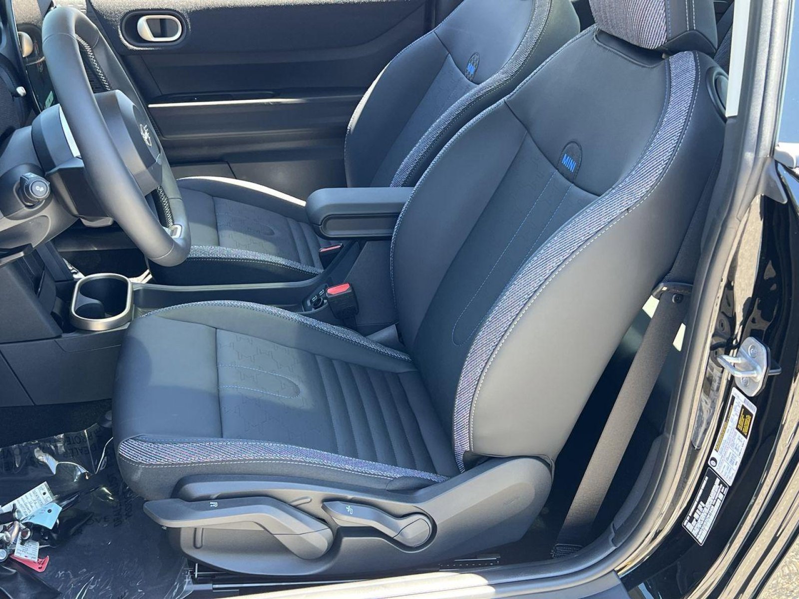 Used 2025 MINI Cooper S image 10