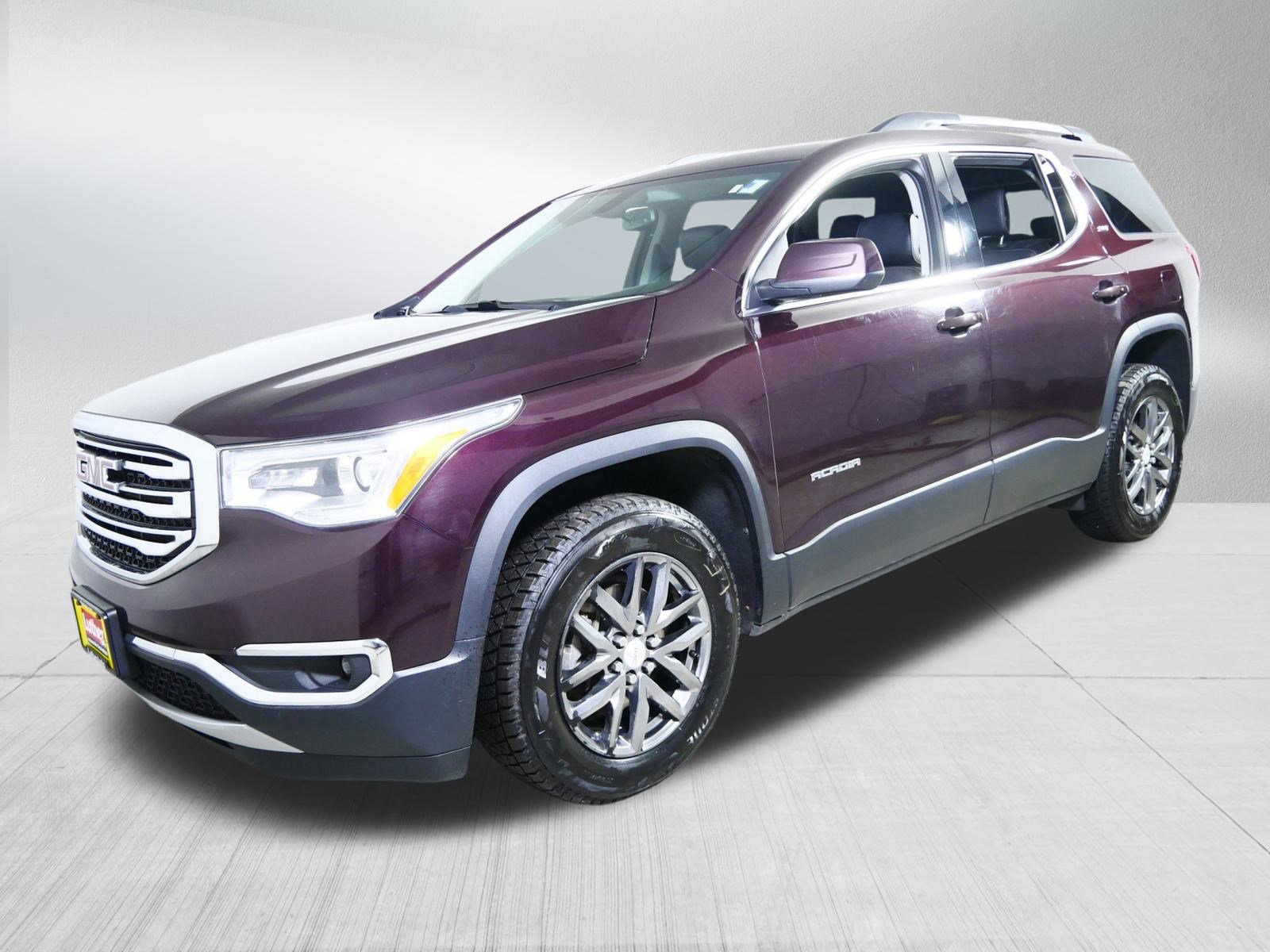 Used 2017 GMC Acadia SLT image 3