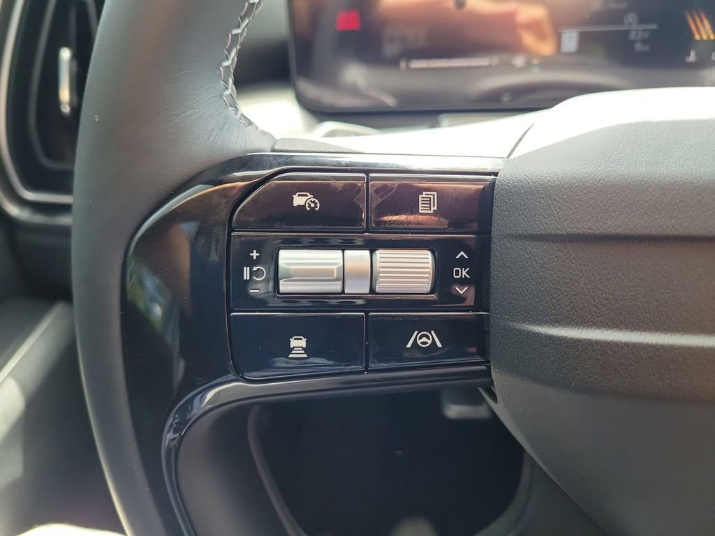 New 2026 Kia Sorento LX FWD image 25