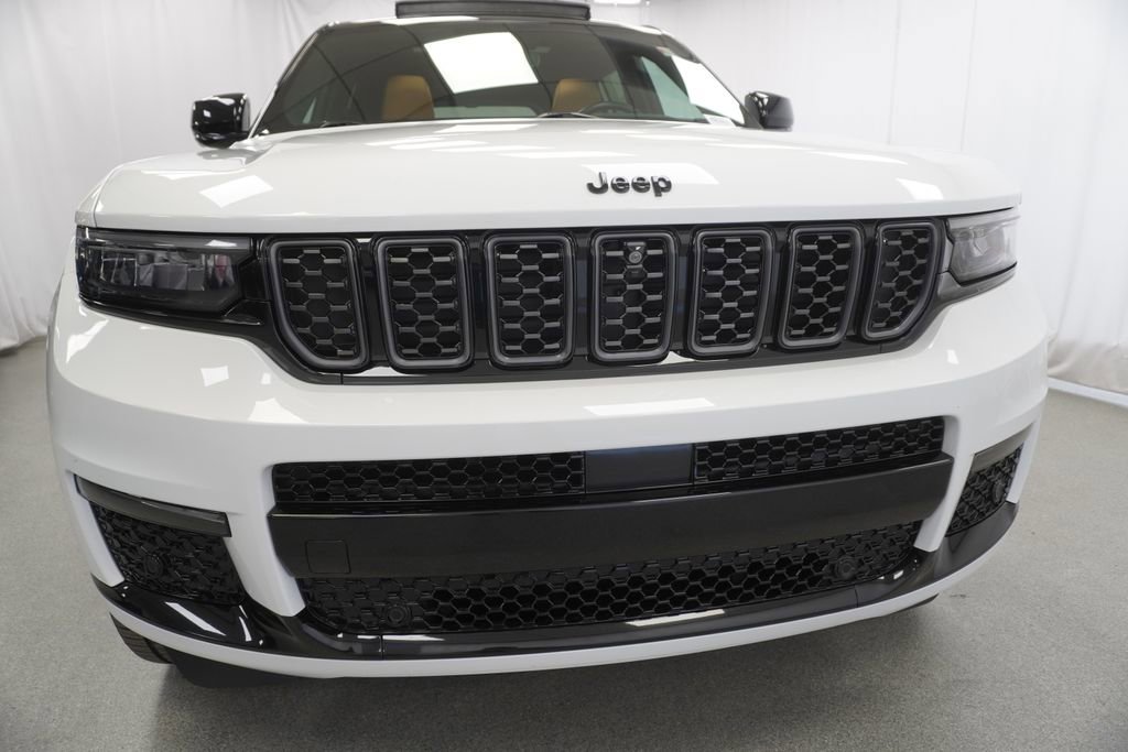 Certified 2024 Jeep Grand Cherokee L Summit image 7