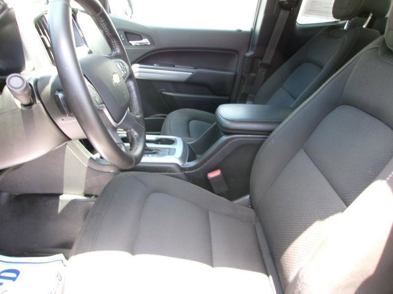 Used 2022 Chevrolet Colorado LT w/ Fleet Safety Package RWD image 14
