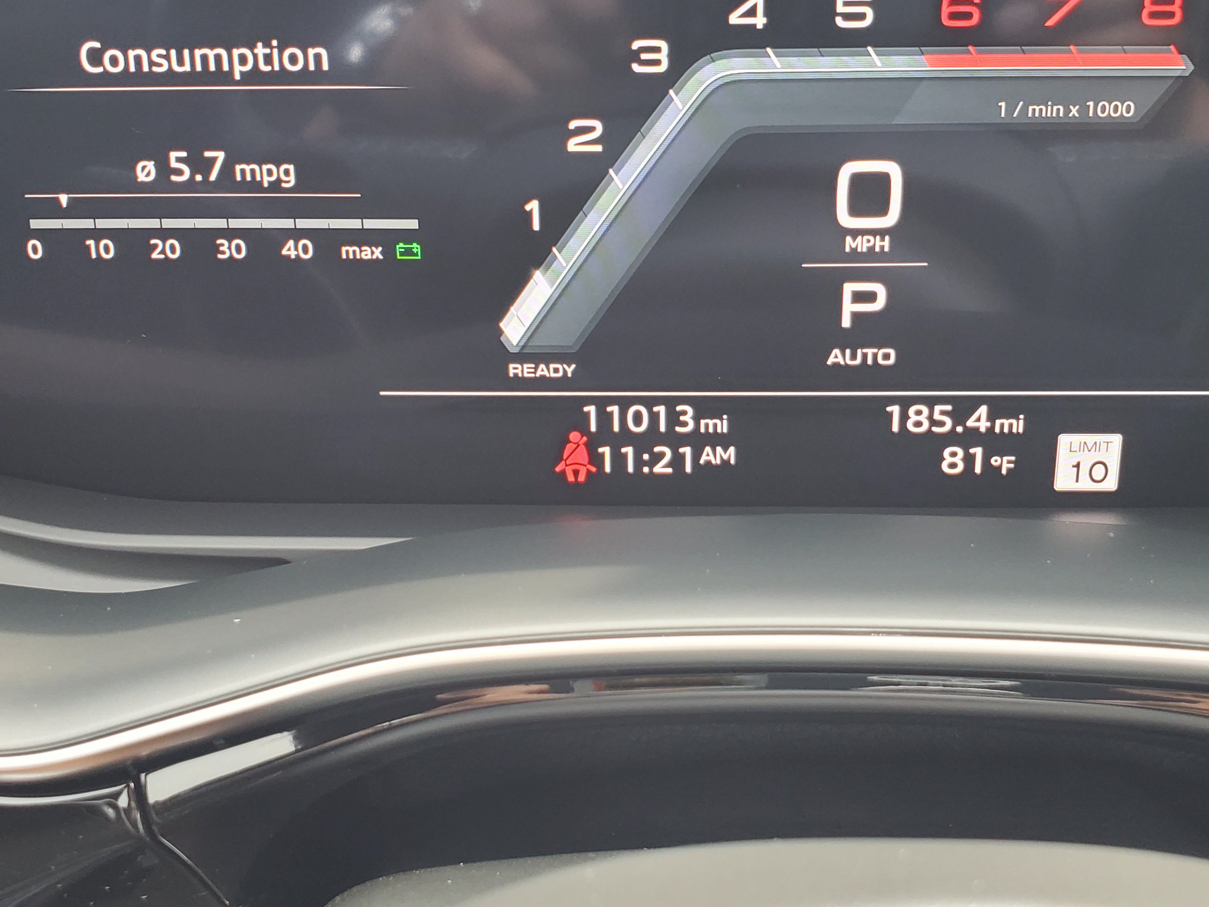 Used 2025 Audi Q8 Prestige AWD/4WD image 16