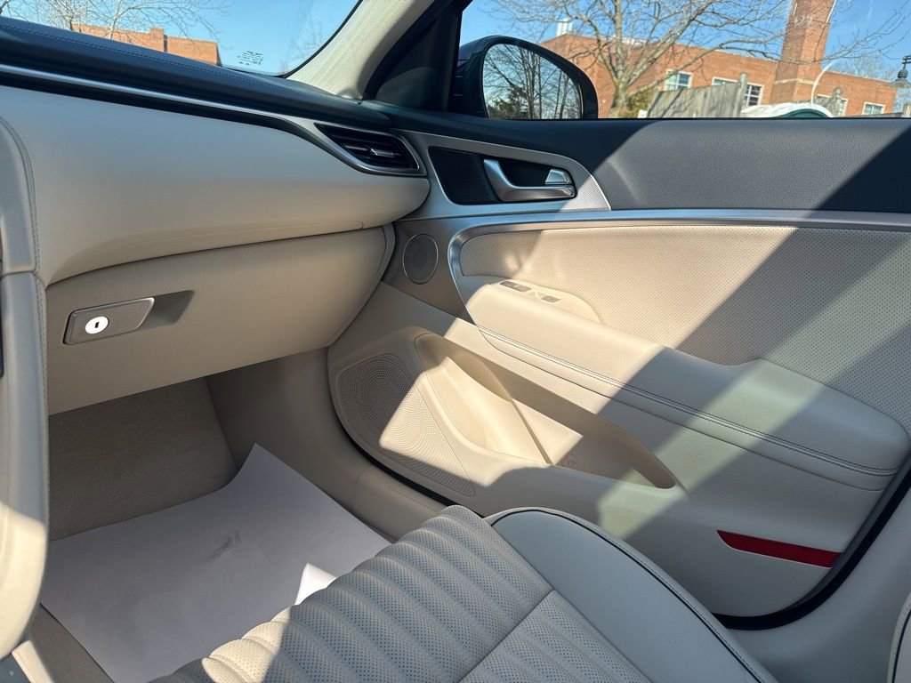 New 2026 Genesis G70 2.5T Prestige image 25