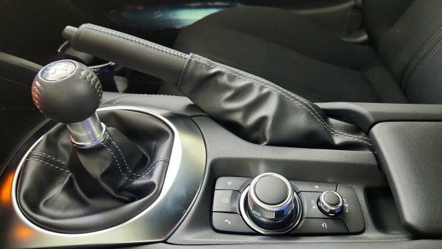 New 2026 MAZDA MX-5 Miata Club w/ Interior Package RWD image 16