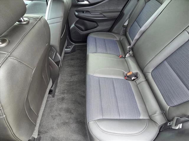 Used 2026 Buick Envista Preferred w/ Advanced Safety Package image 17