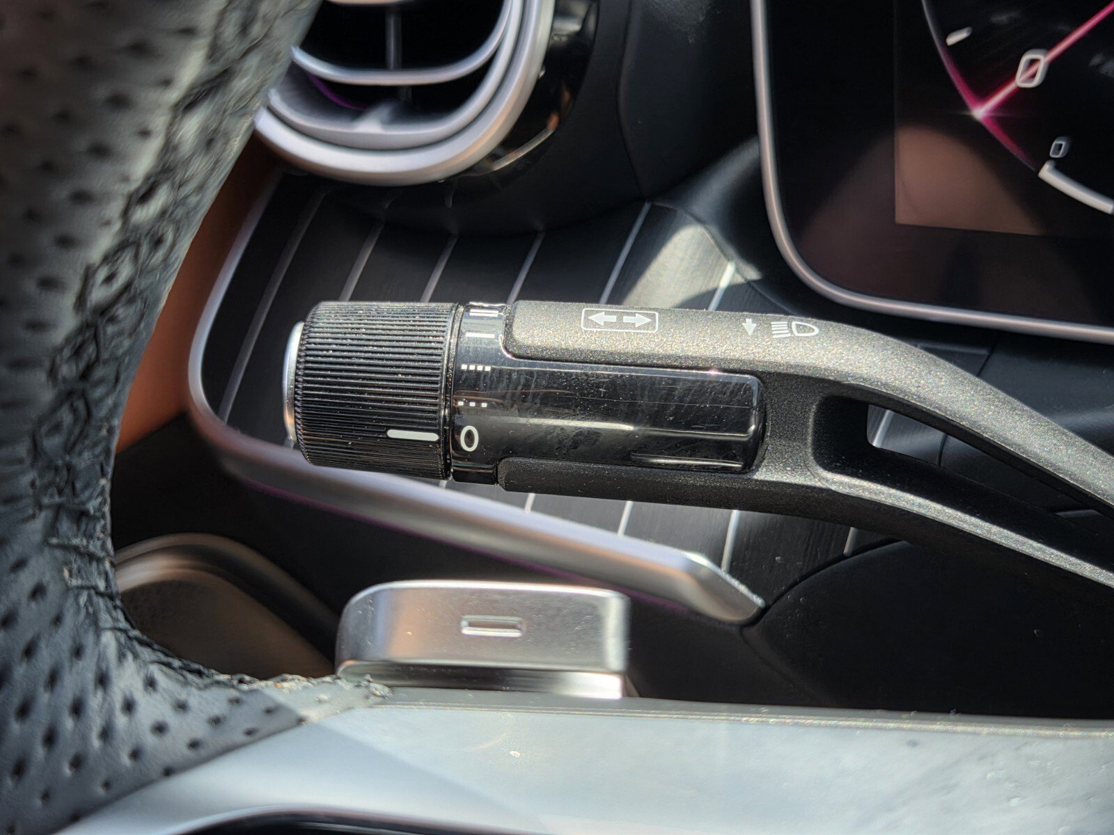 Used 2023 Mercedes-Benz C 300 Sedan image 30