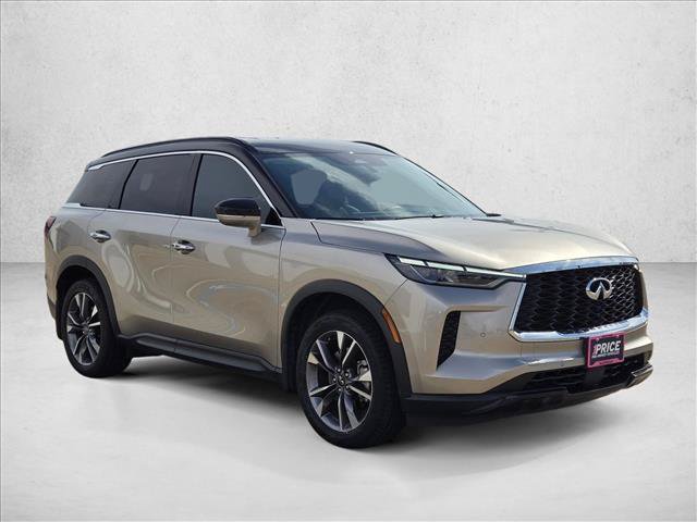 Used 2024 INFINITI QX60 Luxe FWD image 3