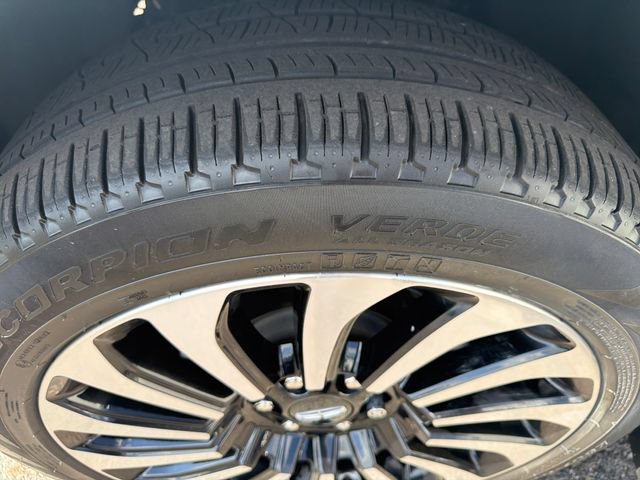 Used 2023 Lincoln Navigator Black Label AWD/4WD image 32