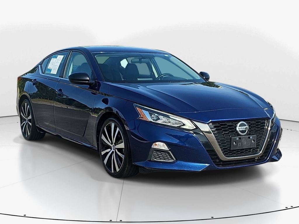 Used 2019 Nissan Altima 2.5 SR FWD image 3