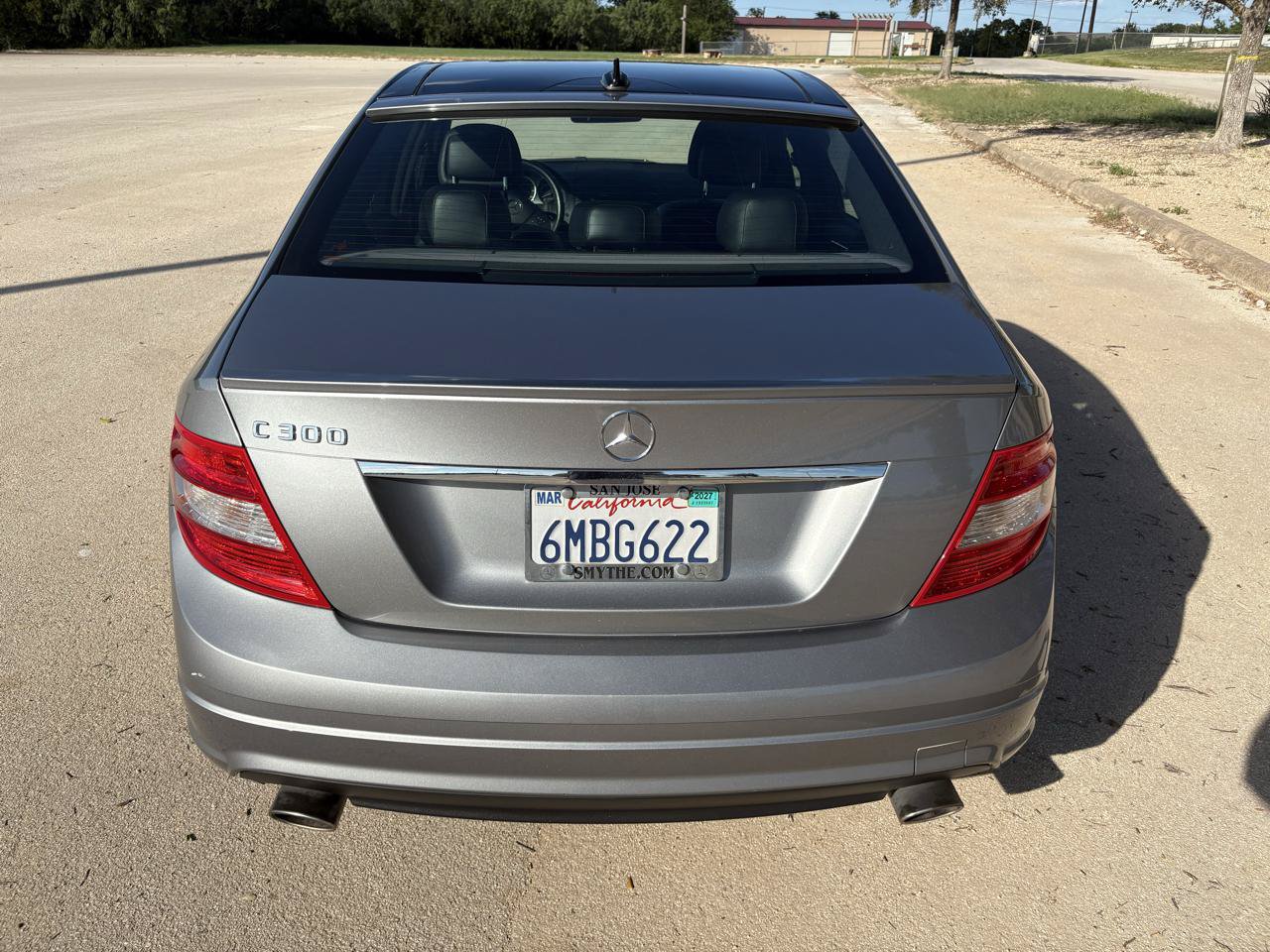 Used 2010 Mercedes-Benz C 300 Sedan image 11