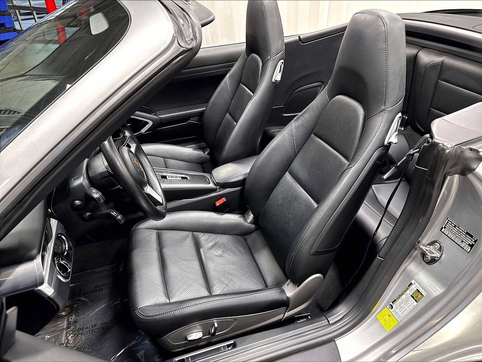 Used 2017 Porsche 911 Carrera S RWD image 7